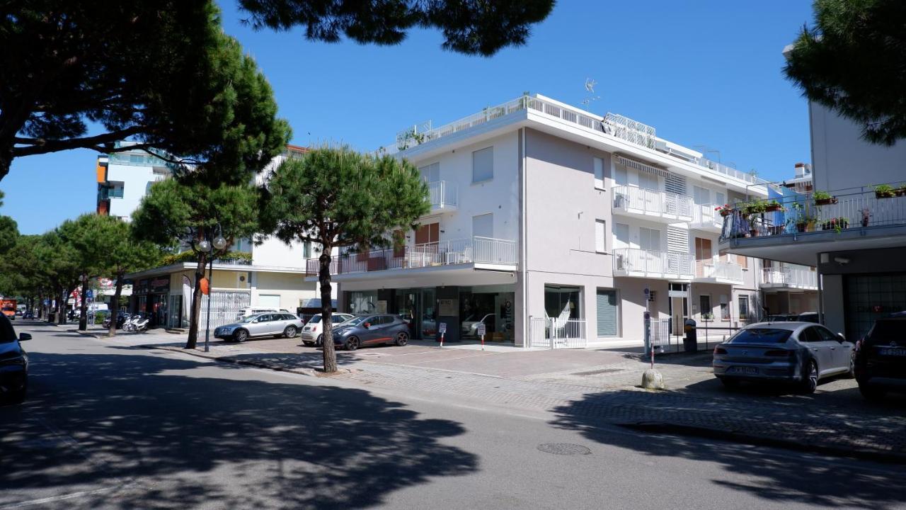 Appartamento Alghe Rosse Lido di Jesolo Exterior foto